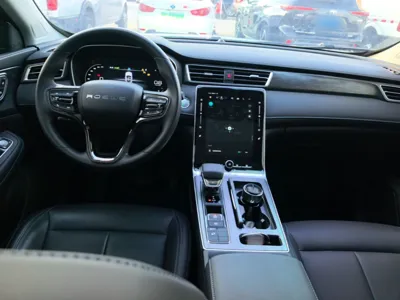 Roewe RX5