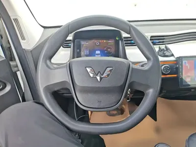 Wuling MINIEV