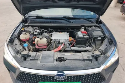 BYD e2