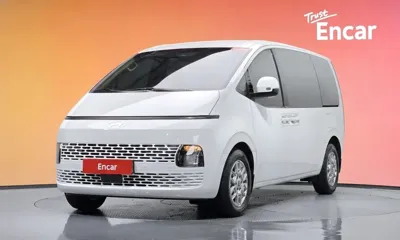 Hyundai Staria