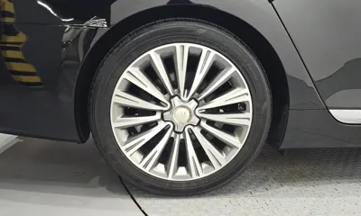 Kia K9