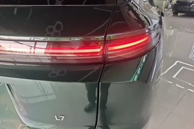 Li Auto L7