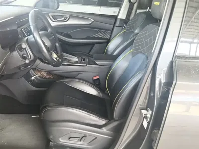 Roewe RX5