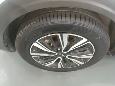 Kia KX1