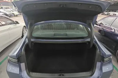 Nissan N6