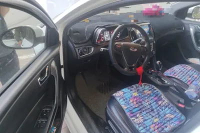 Chery Arrizo 5