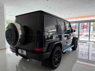 Mercedes-Benz G-Class