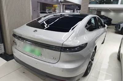 Nio ET7