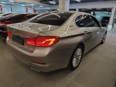BMW 5 серии