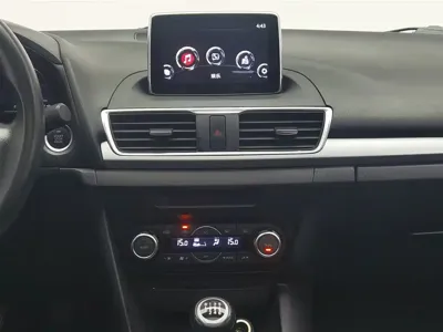 Mazda 3 Axela