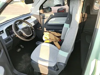 Wuling MINIEV