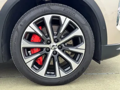 Nio EC7
