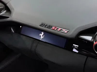 Ferrari 812