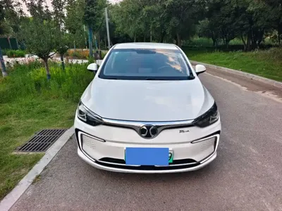 BAIC EU5