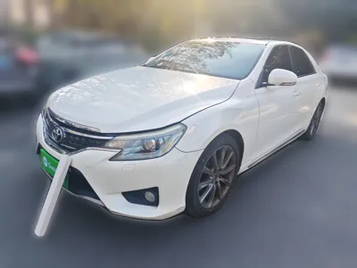 Toyota Reiz