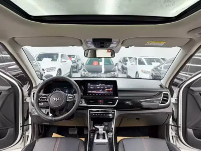 Kia KX3
