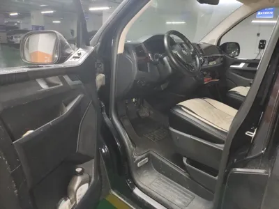 Volkswagen Caravelle