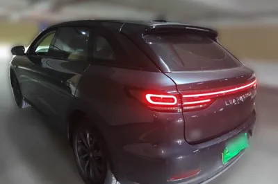 Leapmotor C11