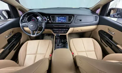 Kia Canival