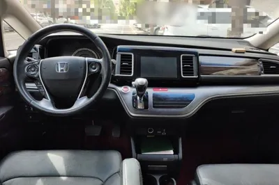Honda Elysion