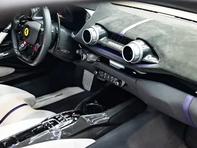 Ferrari 812