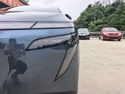 Nissan N7