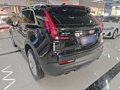 Cadillac XT4