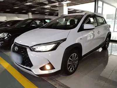 Toyota Yaris L