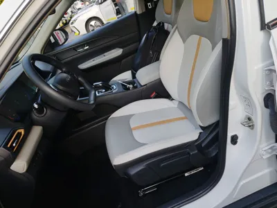 Dongfeng Aeolus E70