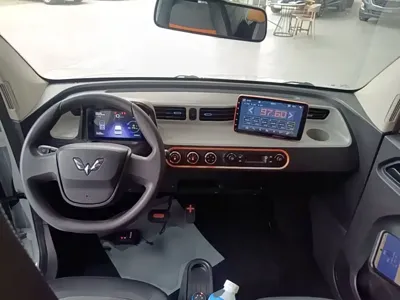 Wuling MINIEV