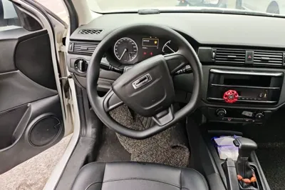 Qoros 3
