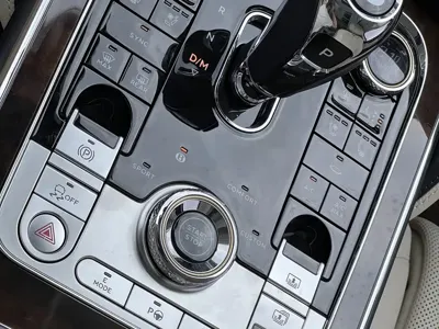 Bentley Flying Spur PHEV
