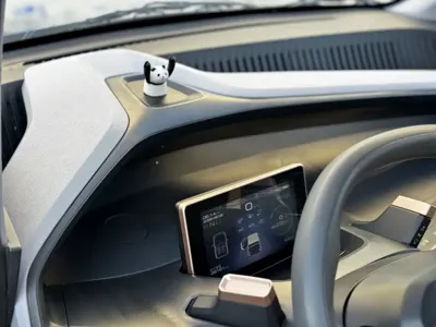 Baojun E200