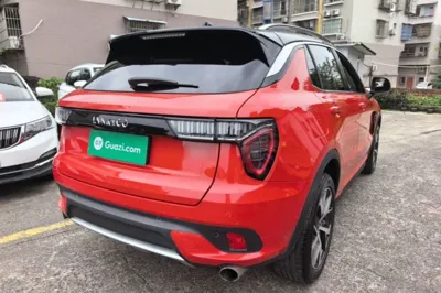 Lynk & Co 01