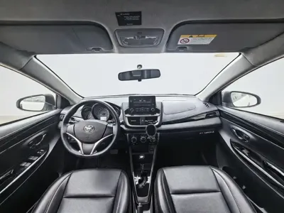 Toyota Yaris L