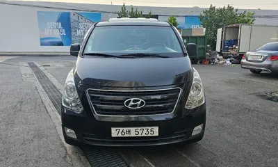 Hyundai Starex