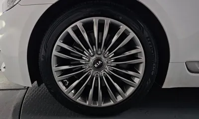 Kia K9