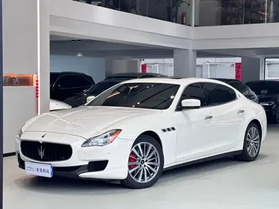 Maserati Quattroporte