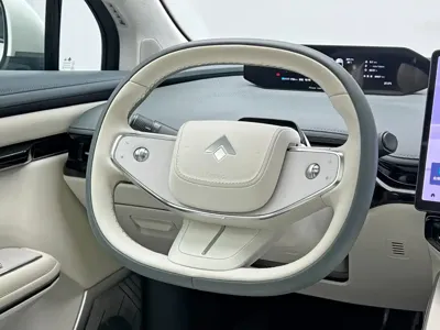 Hyper HT