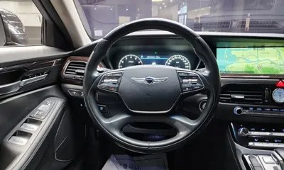 Genesis EQ900