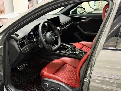 Audi S4