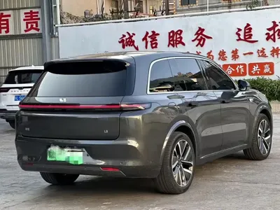 Li Auto Li L8