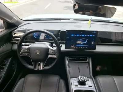 BYD Qin L