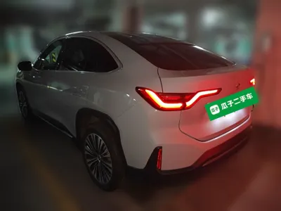 Nio EC6