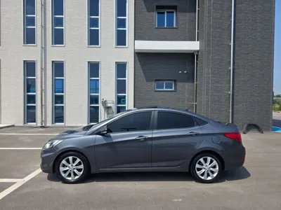 Hyundai Accent