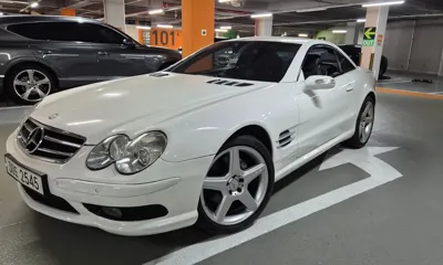 Mercedes-Benz SL-Class