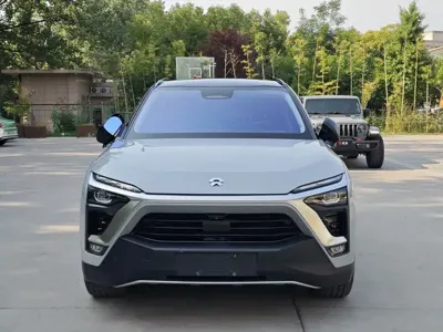 Nio ES8