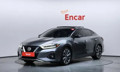 Nissan Maxima
