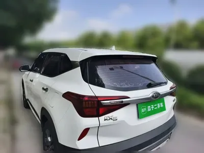 Kia KX3