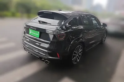 Lynk & Co 02 Hatchback